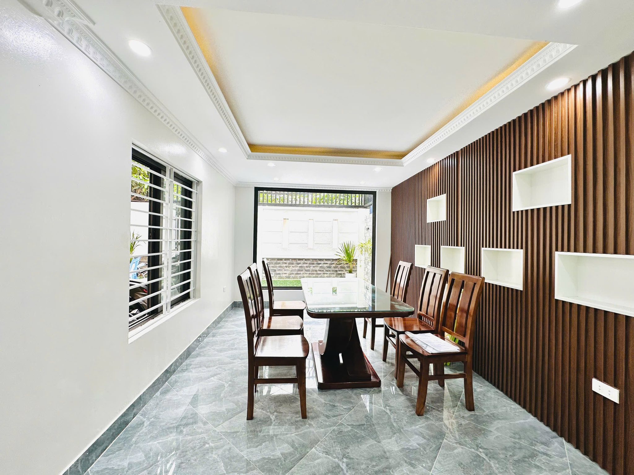 Bán Nhà Kim Giang-37m*4tầng*4MT-Ngõ thông-Cạnh Khu Đô thị, gần trường, chợ. Nhỉnh 8 tỷ