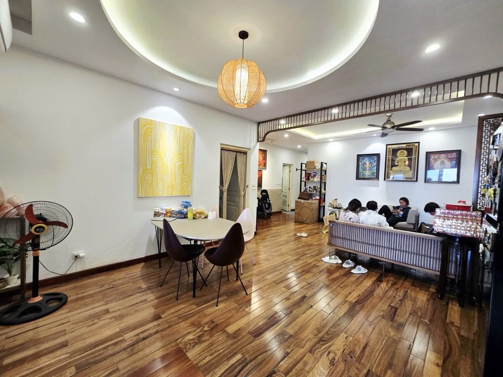 CĂN HỘ CAO CẤP – CHUNG CƯ VƯỜN ĐÀO – CẠNH LOTTE TÂY HỒ – CHÂN CẦU NHẬT TÂN – GIÁ HỢP LÝ_128M2.