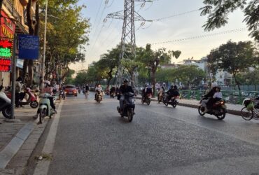 Mặt Phố Kim Ngưu – 55m² – 5 Tầng – Vỉa Hè Rộng