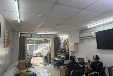 Nhà HXH Đường Lê Văn Sỹ  Phường 1 Quận Tân Bình Cũ.