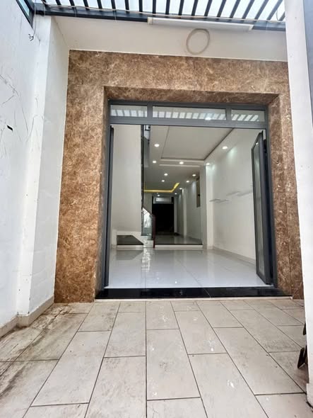 NHà HXH Đường Trần Bình Trọng Quận Bình Thạnh Phường 5 Cũ.