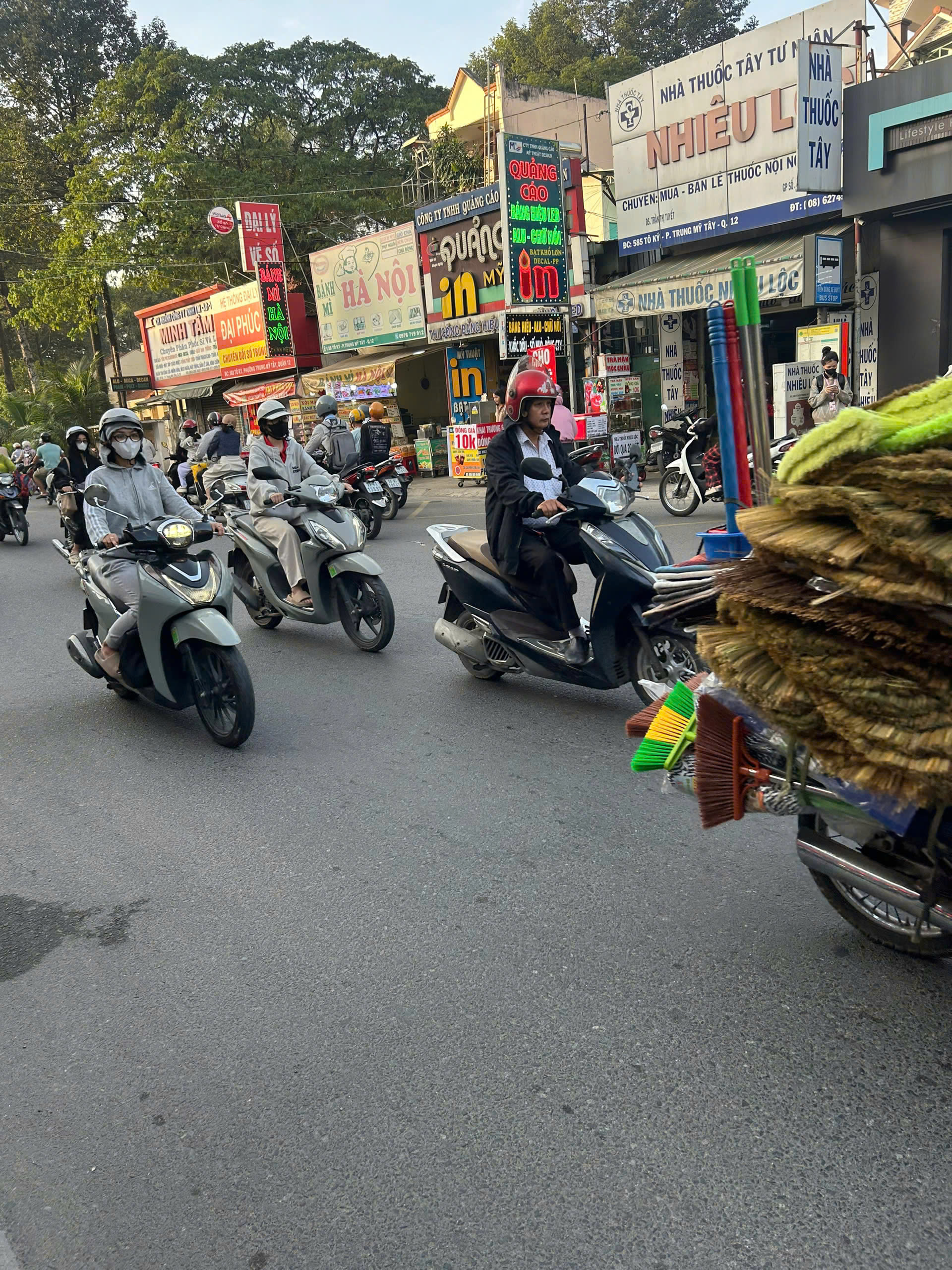 CHO THUÊ MẶT BẰNG ĐẸP – 585 Tô Ký,Trung Mỹ Tây, Quận 12 (khu vực Nhà Thuốc Nhiều Lộc)