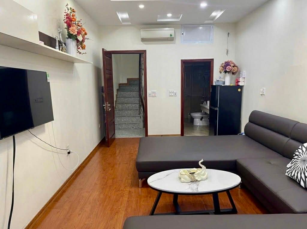 bán nhà Ngọc Thuỵ, ngõ thông, ôtô đỗ cửa, chỉ 11.5 tỷ