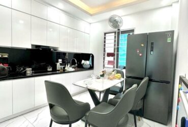 NHÀ ĐẸP CỰ KHỐI,MẶT NGÕ Ô TÔ VÀO NHÀ- LÔ GÓC XÂY ĐỘC LẬP,15M Ô TÔ TRÁNH, CV HỒ ĐIỀU HOÀ, 38M 5 TẦNG HƠN 6TỶ