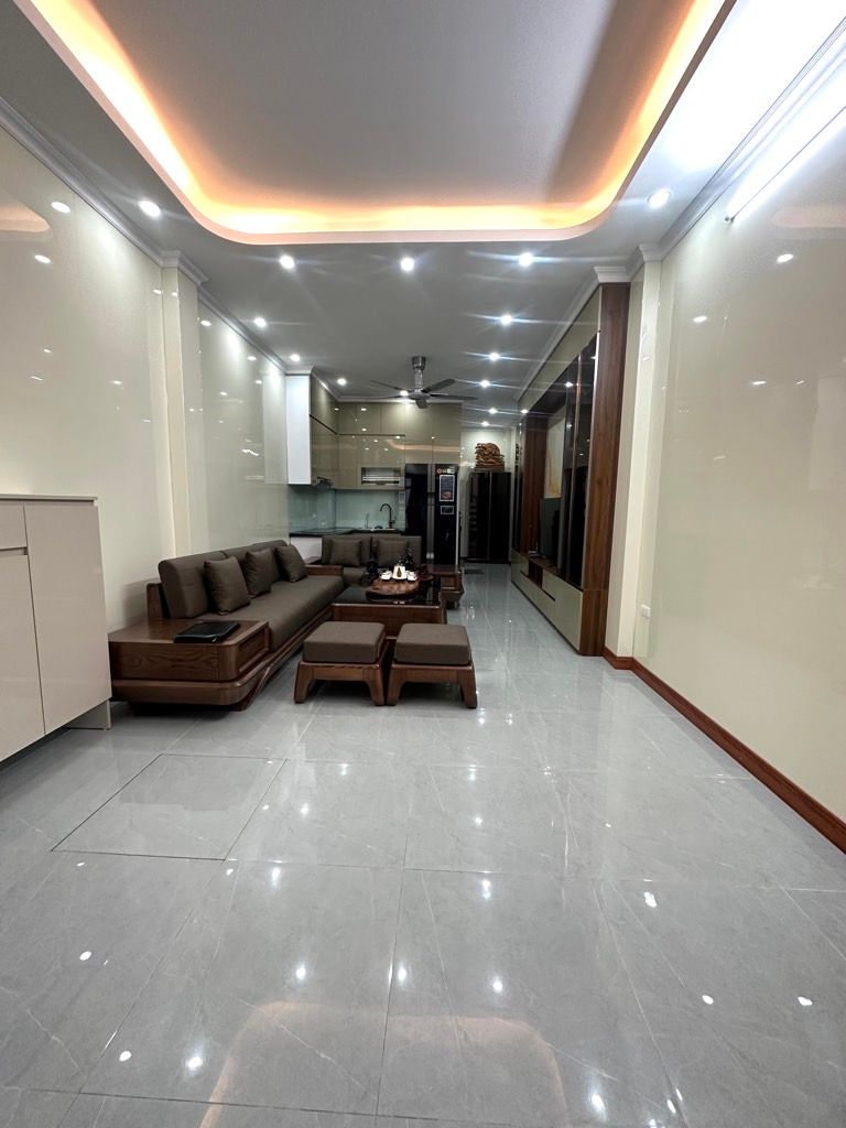 BÁN NHÀ THANH AM LONG BIÊN,OTO ĐỖ CỔNG,MỚI TINH, GẦN CHỢ ,TRƯỜNG 62M