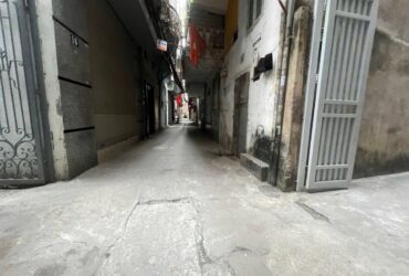 Bán Nhà Ngõ Gốc Đề 36m2. 5 tầng. mặt tiền 4m. giá đẹp 8.6 Tỷ Hai Bà Trưng Hà Nội