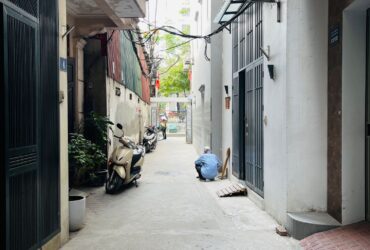 Bán Nhà Trần Đại Nghĩa 42m2. 6 tầng. mặt tiền 4.5m. giá  15.65 Tỷ Hai Bà Trưng Hà Nội