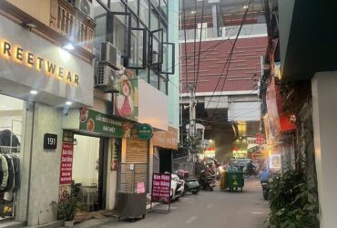 Bán Nhà Đông Các 54m2. 4 tầng. mặt tiền 6.3m. giá  31.5 Tỷ Đống Đa Hà Nội