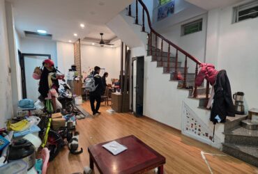 Bán Nhà Hòa Bình 7 Minh Khai 43m2. 4 tầng. mặt tiền 4.9m. giá 8.5 tỷ Hai Bà Trưng Hà Nội