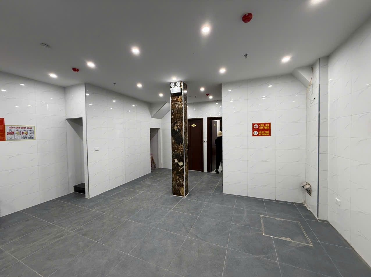 Bán Nhà Trung Tả 70m2.  6 tầng. mặt tiền 6.6m. giá 15.9 tỷ Đống Đa Hà Nội