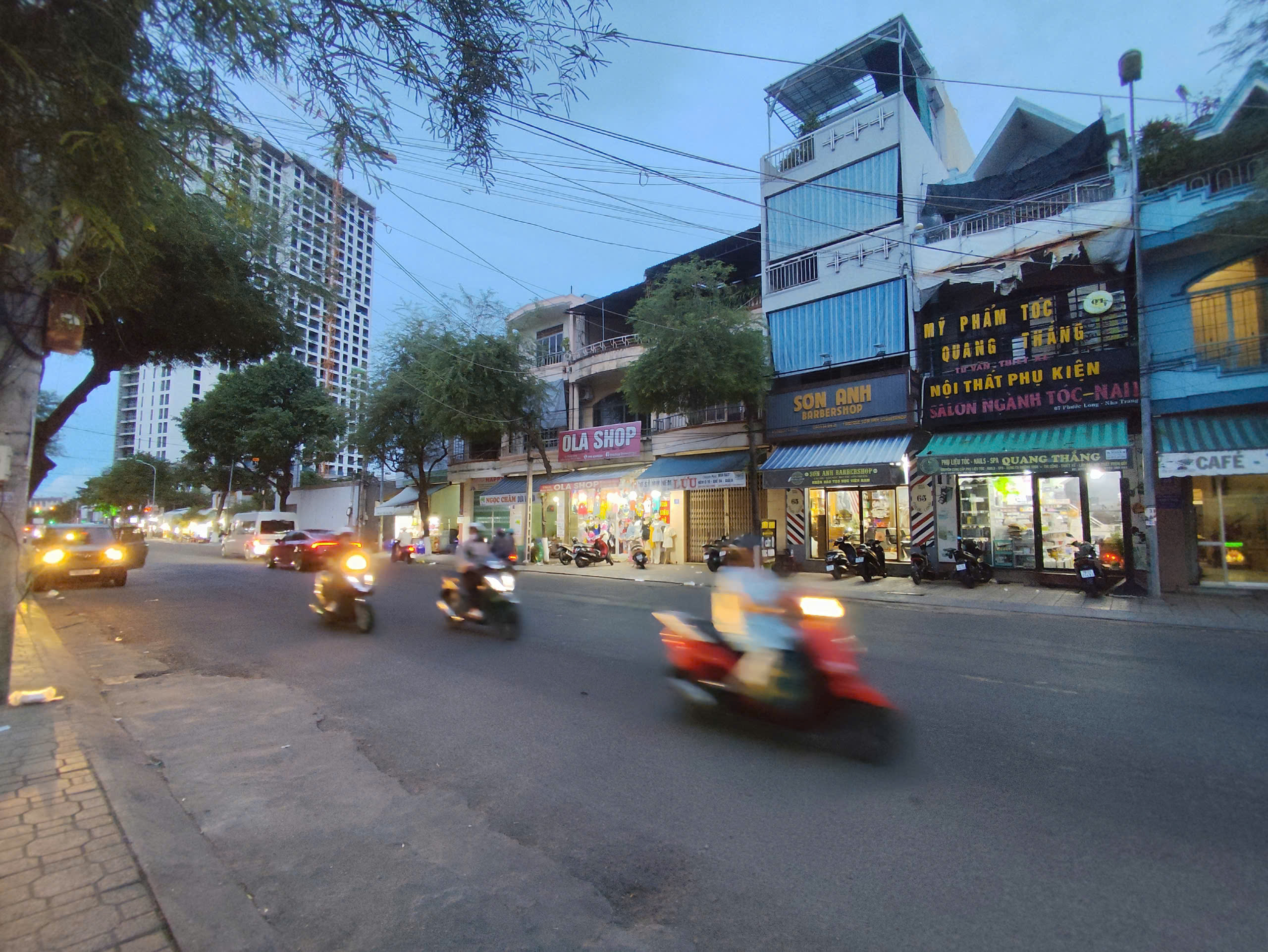 Hạ Giá Chỉ 10,5 Tỷ – Nhà 2 Tầng 2 Mặt Đường Phước Long, Gần Chợ Bình Tân, DT 105m²