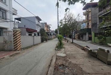 💥𝐇𝐀̀𝐍𝐆 𝐇𝐎T: 
⛺️Căn nhà rẻ nhất  Thanh Trì 

– 🚘🚘oto đỗ cửa. Cách 30m xe ô tô buýt tránh.