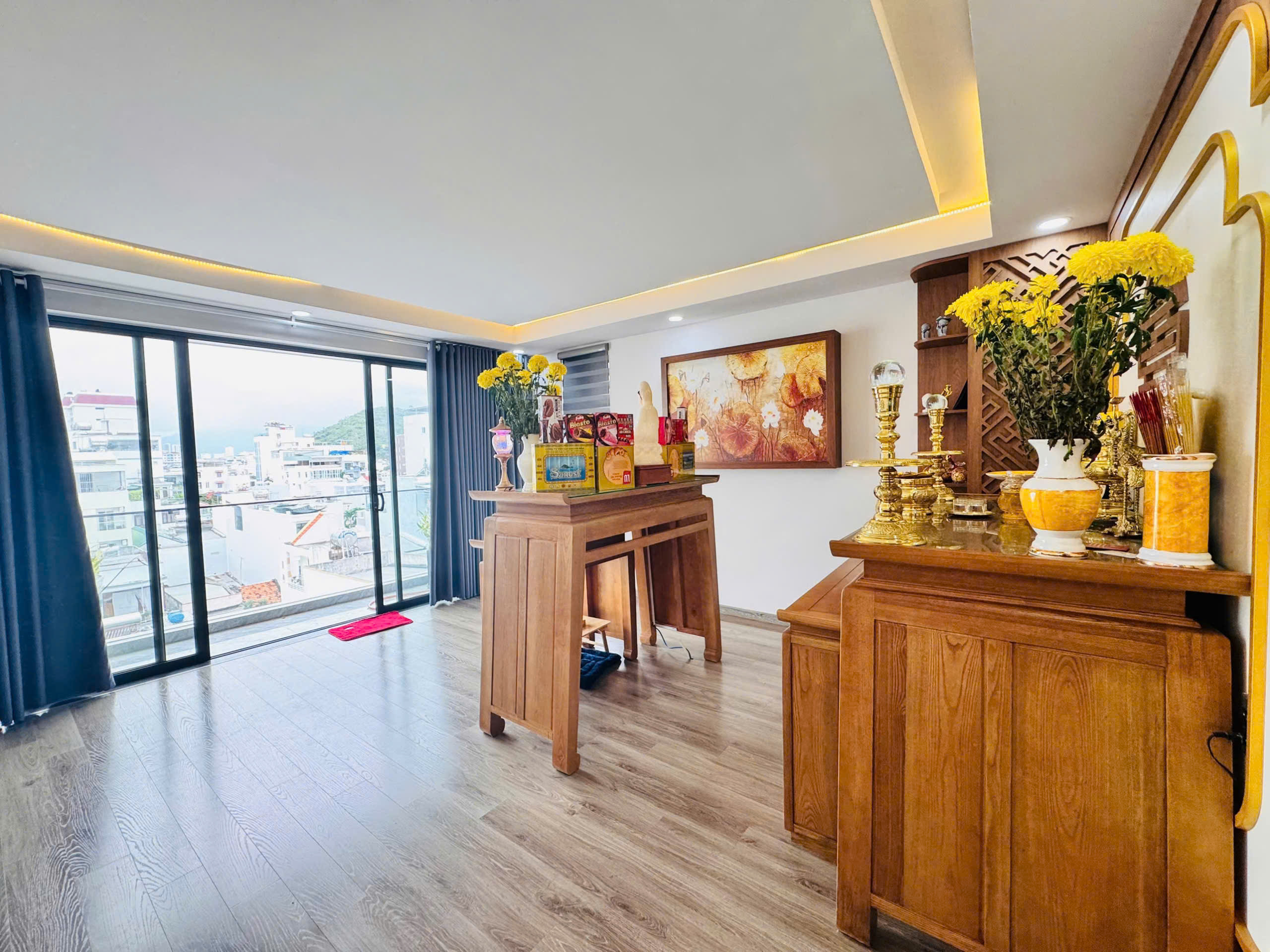 Bán gấp nhà mặt tiền Phạm Ngọc Thạch, Nha Trang – 7 Tầng Thang Máy – Cách biển 300m