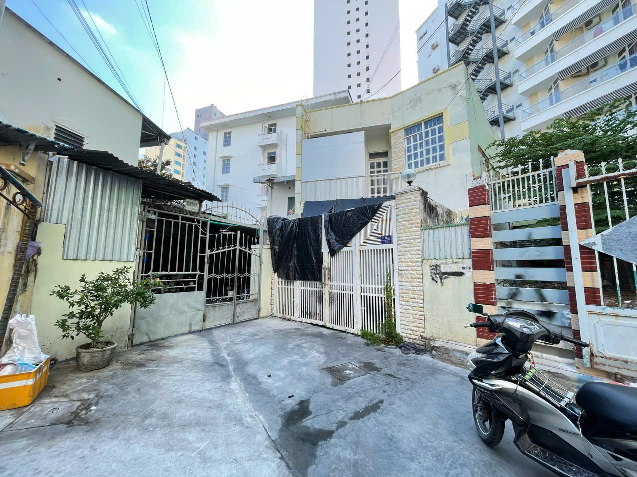 Đất Hẻm Ô Tô Tuệ Tĩnh – Full ODT – Cách Biển 200m – 8.15 Tỷ