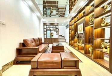 Bán Nhà mới Giáp Nhất-38m*5tầng*4mMT-Ngõ thông-Kinh doanh-Cạnh RoyalCyti. 12 tỷ