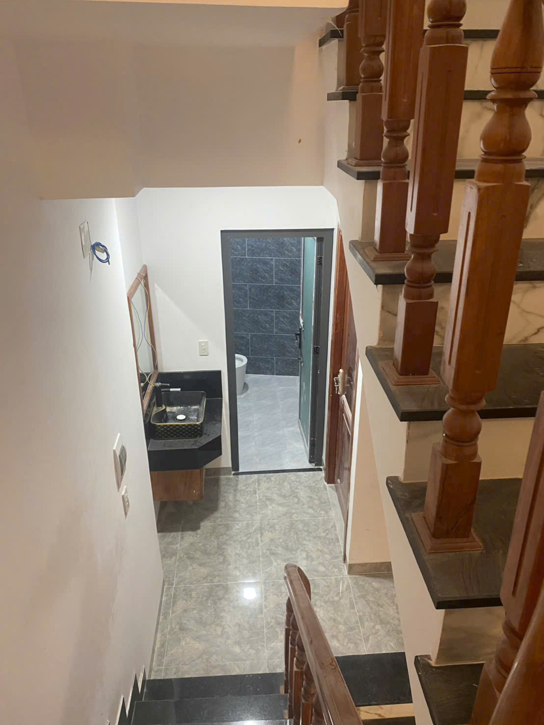 BÁN NHÀ MỚI 3 TẦNG CĂN GÓC 2 MẶT TIỀN PHƯỚC LONG, NAM NHA TRANG.