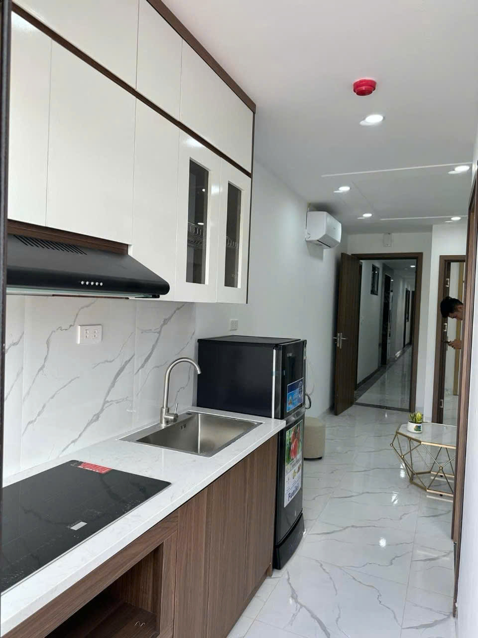 NHÀ ĐẸP 7 TẦNG THANG MÁY CỔ NHUẾ, 80M2 GIÁ 13,5 TỶ BAO BỌC XUNG QUANH BỞI 3 TRƯỜNG ĐẠI HỌC LỚN.