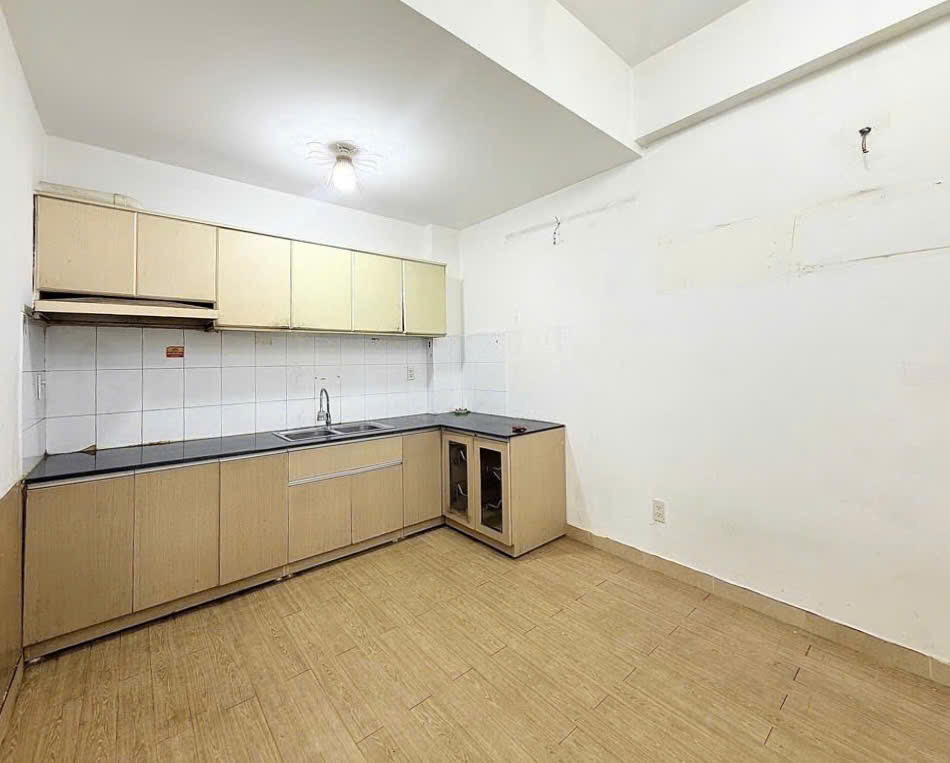 Cao ốc Ngô Gia Tự – Hòa Hảo – QUẬN 10 – 5 x 13 m – 3.85 tỷ