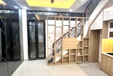 hoàng hoa thám 25m x4 tầng 6,89 tỷ 10m ô tô,20m ra phố,2 mặt ngõ,nhà đẹp