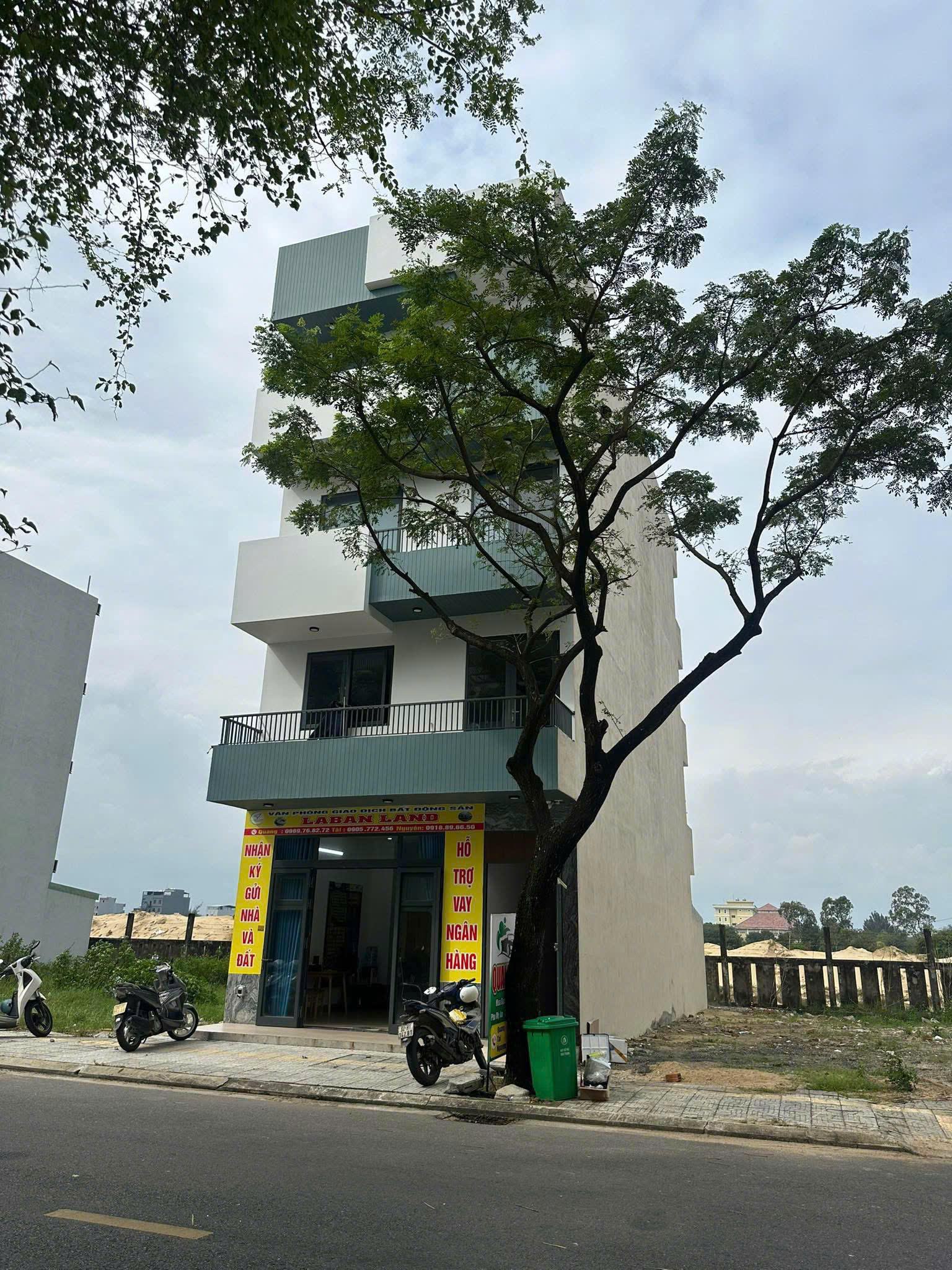 LAN BÀN LAND – CẬP NHẬT HÀNG FPT V5 GIÁ TỐT NHẤT HIỆN NAY