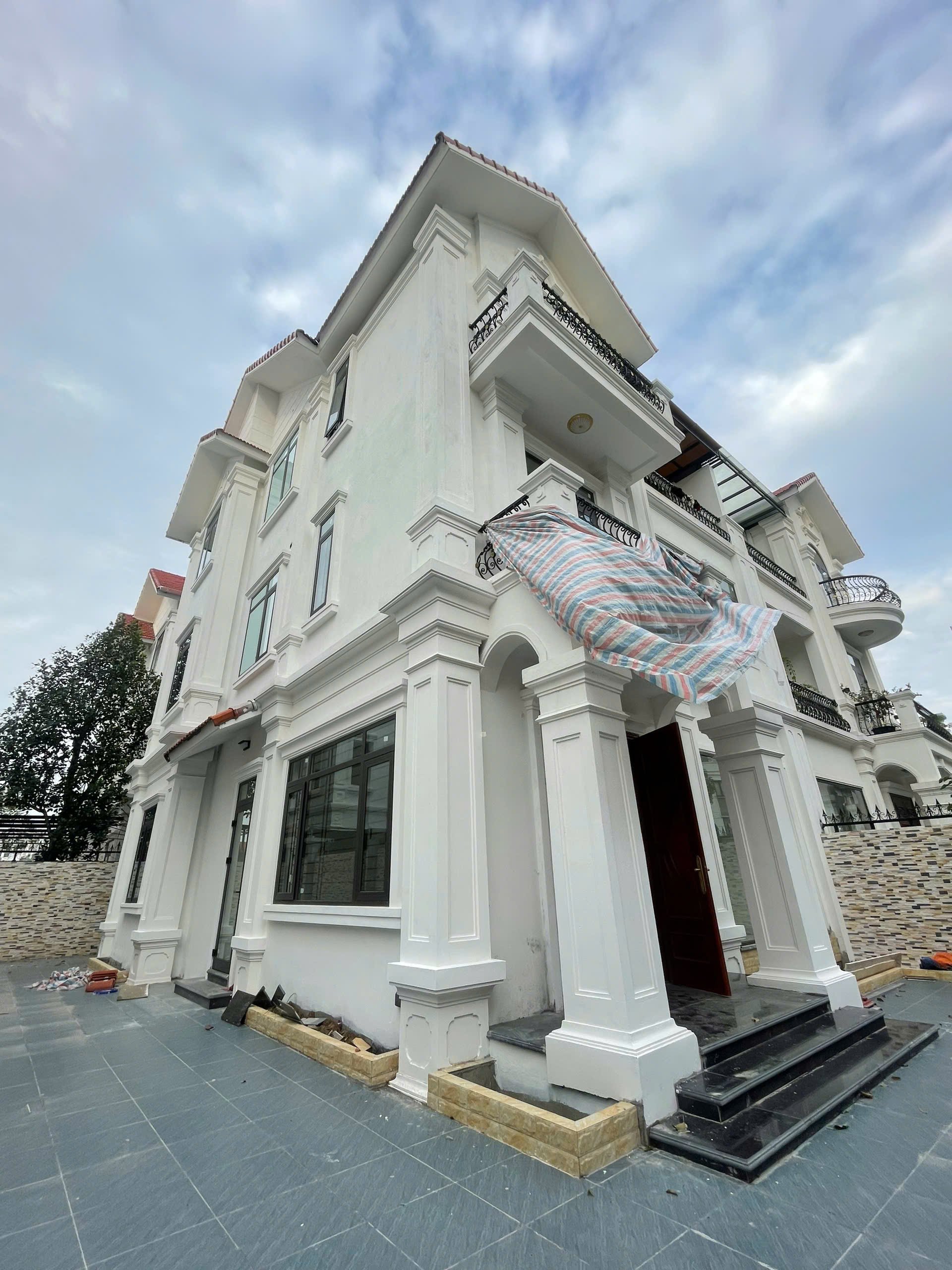 Cho thuê biệt thự cao cấp tại KĐT mới Phú Lương – Hà Đông