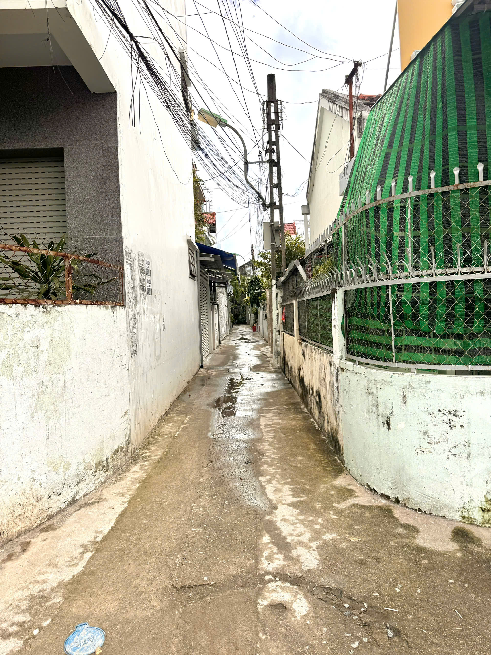 BÁN 02 LÔ HẺM NGUYỄN THỊ ĐỊNH GIAO VỚI ĐƯỜNG SỐ 28 KĐT PHƯỚC LONG, NHA TRANG.