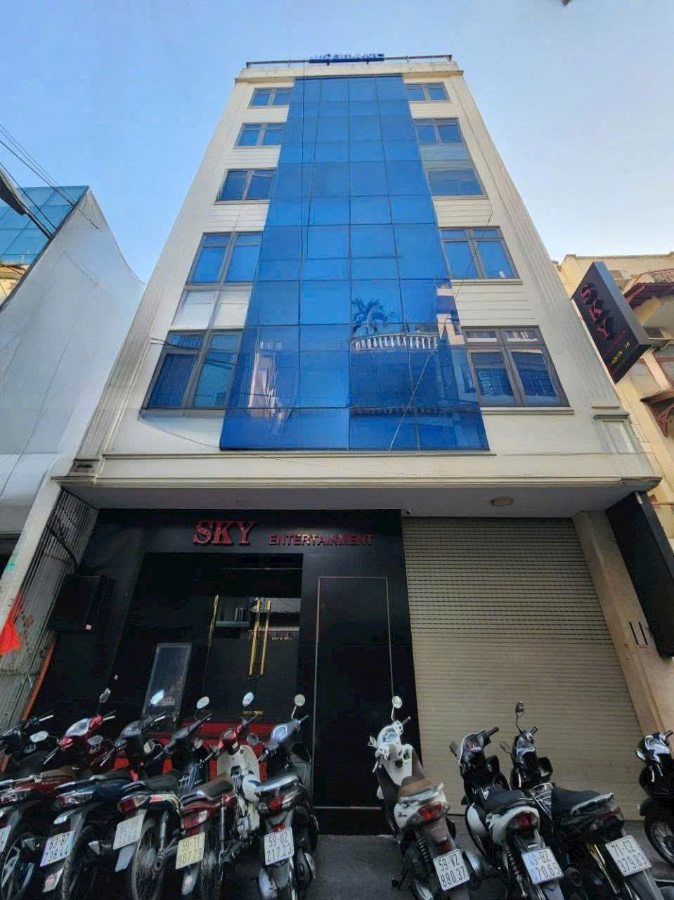 TÀI CHÍNH 60 TỶ CÓ NGAY TÒA VĂN PHÒNG 130M2, 8 TẦNG THANG MÁY, MT HƠN 8M,  MẶT PHỐ VỈA HÈ 3M, RẺ NHẤT KHU VỰC XUÂN ĐỈNH