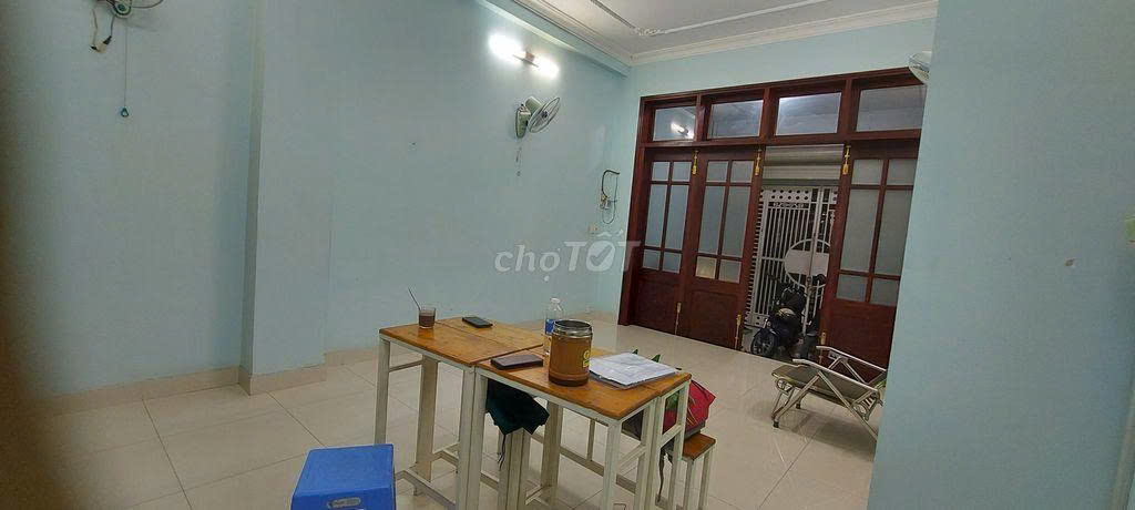 Cho thuê phòng dạy học tại Quận 12 – Sẵn nội thất, vị trí thuận tiện