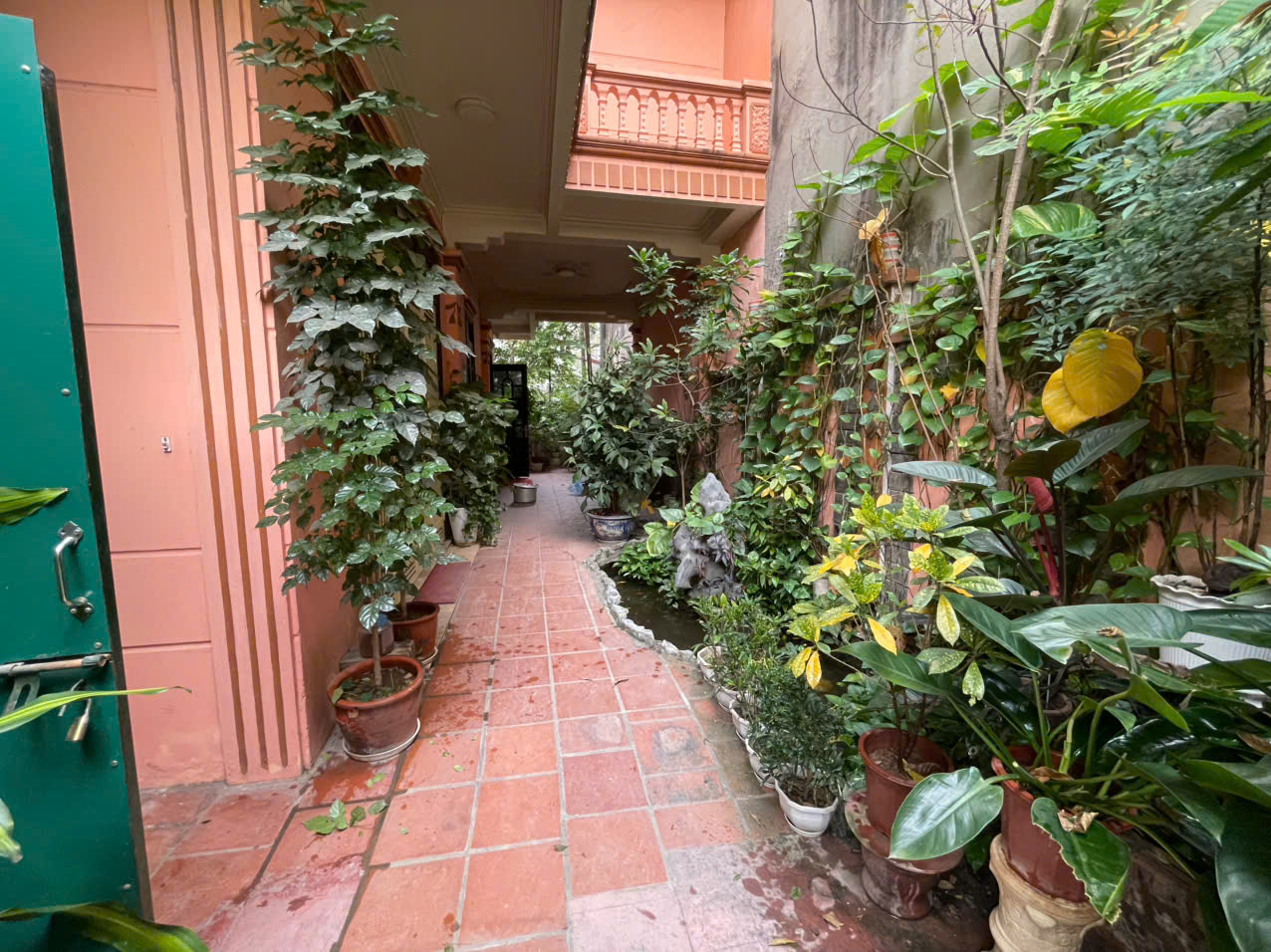 CHÍNH CHỦ CHO THUÊ NHÀ VƯỜN 150M² – KHÔNG GIAN XANH HIẾM CÓ – LONG BIÊN – Ở LÂU DÀI