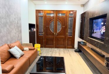 NHÀ ĐẸP MỚI -TRUNG TÂM CẦU GIẤY -VỀ Ở NGAY ĐÓN TẾT- NGÕ THÔNG -VÀI BƯỚC RA MẶT PHỐ_30M2