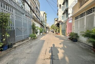 ‼️ Gần chợ Bà Chiểu – Hẻm ô tô tránh, thông – 3 tầng 90m2 chỉ hơn 13 tỷ (tl)