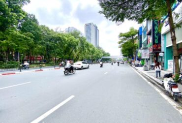 Bán nhà giá tốt MP Hồng Tiến-Long Biên-Hà Nội. Mặt tiền rộng, thang máy. Kinh doanh vô địch(29/9)