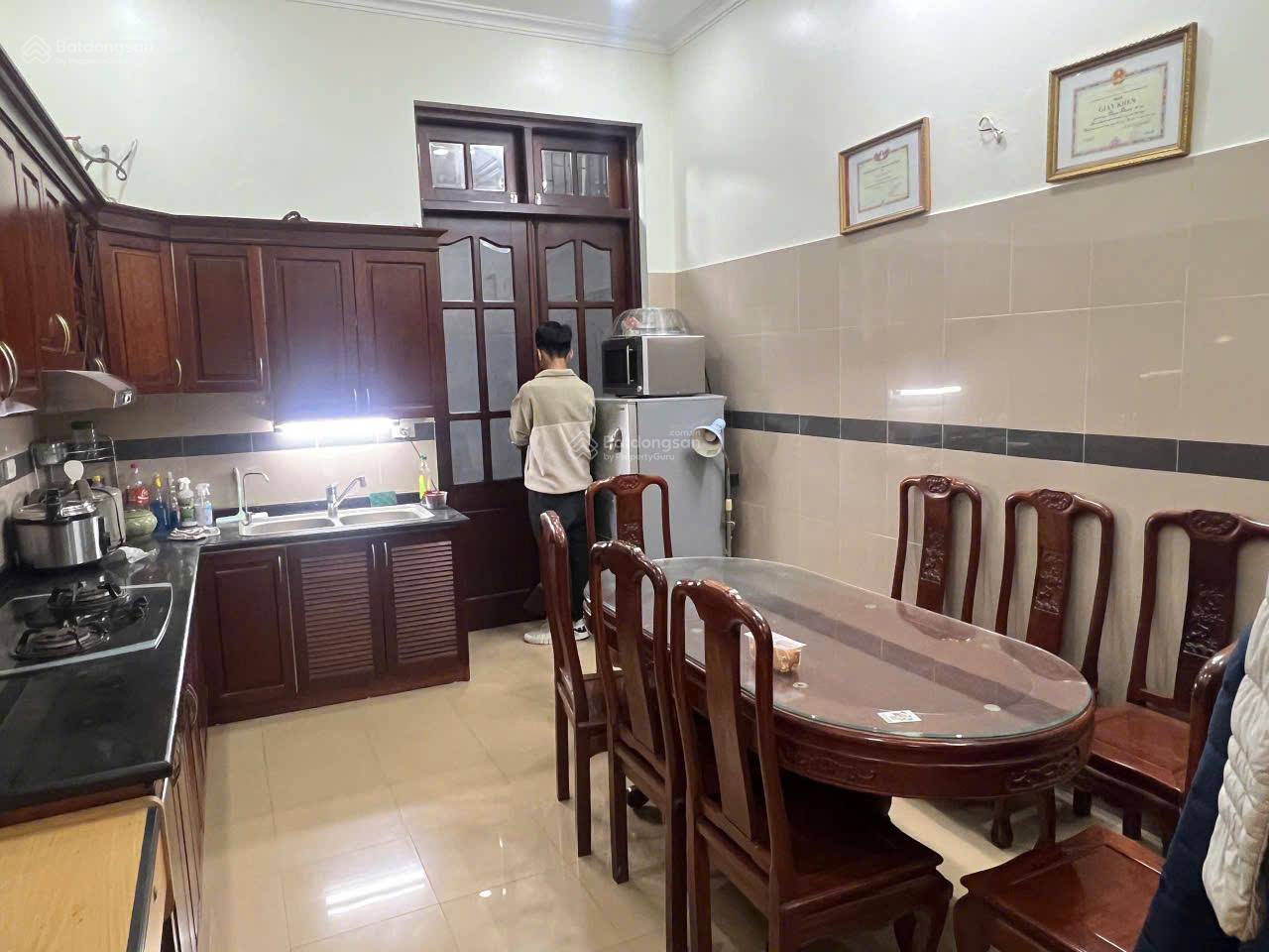 CHO THUÊ NHÀ NGUYÊN CĂN MẠC THỊ BƯỞI, MINH KHAI