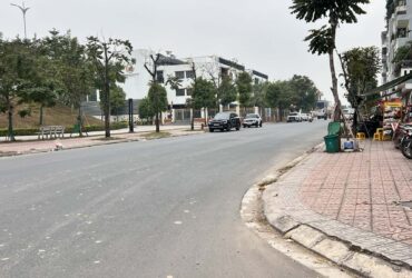 Liền kề Ngọc Thuỵ view vườn hoa, 140m x 7 tầng, MT 8m, vỉa hè rộng, đường trước nhà 10m