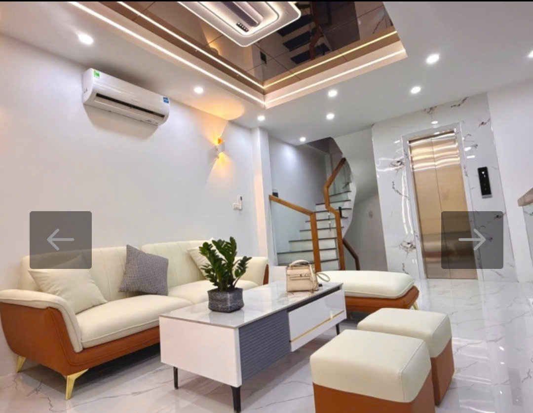 MẶT TIỀN 7,3M– 6 TẦNG – THANG MÁY – 30M RA PHỐ TRƯỜNG CHINH
💥 NGÕ VIP – FULL NỘI THẤT CHUẨN KHÁCH SẠN 5⭐