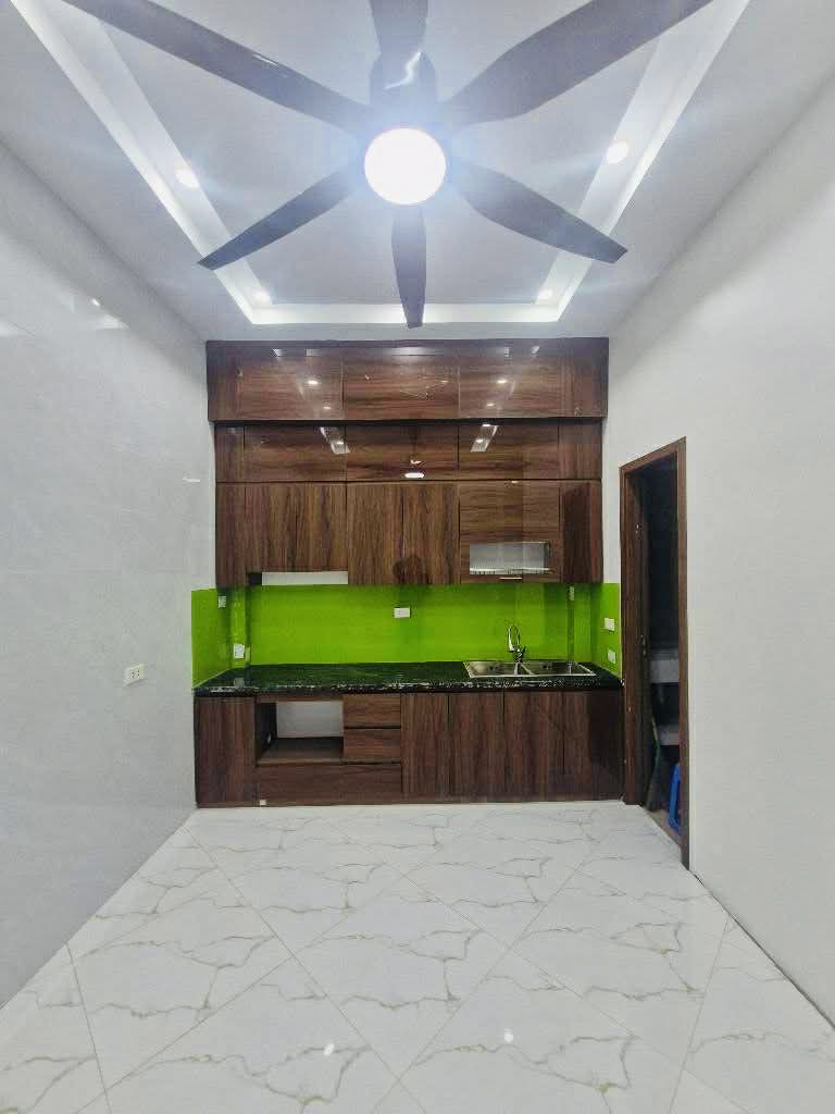 QUANG TRUNG HÀ ĐÔNG- THANG MÁY- FULL CÔNG NĂNG- NHỈNH 9 TỶ