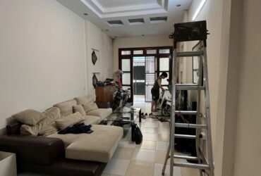 Bán gấp nhà đẹp Phố Khương Đình- 47m*4 tầng- Ngõ thông- Kinh doanh. Hơn 8 tỷ