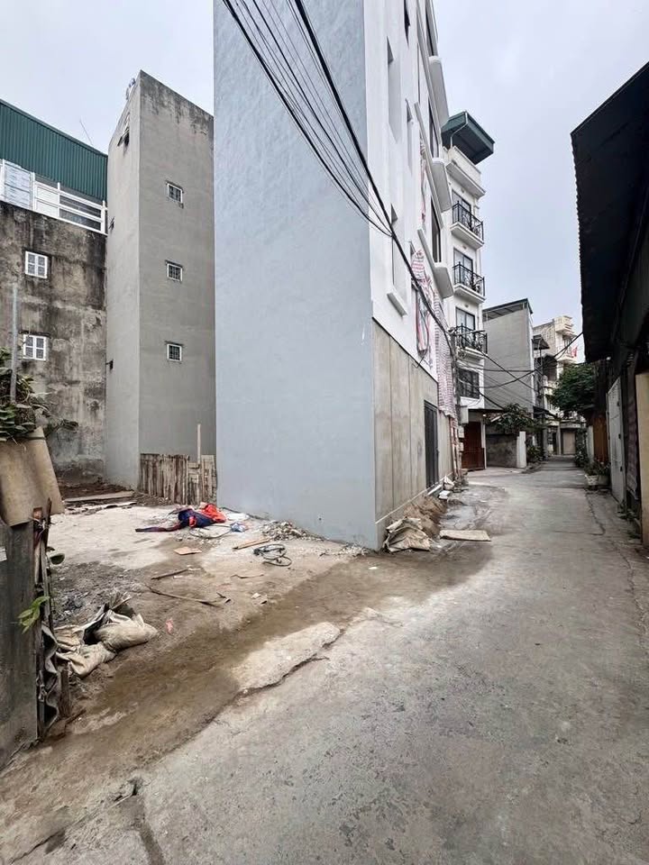 ĐẤT ĐẸP VIỆT HƯNG- BÁN ĐẤT VỊ TRÍ ĐẸP – O TO – KINH DOANH – TIỆN ÍCH- 52M NHỈNH 9 TỶ