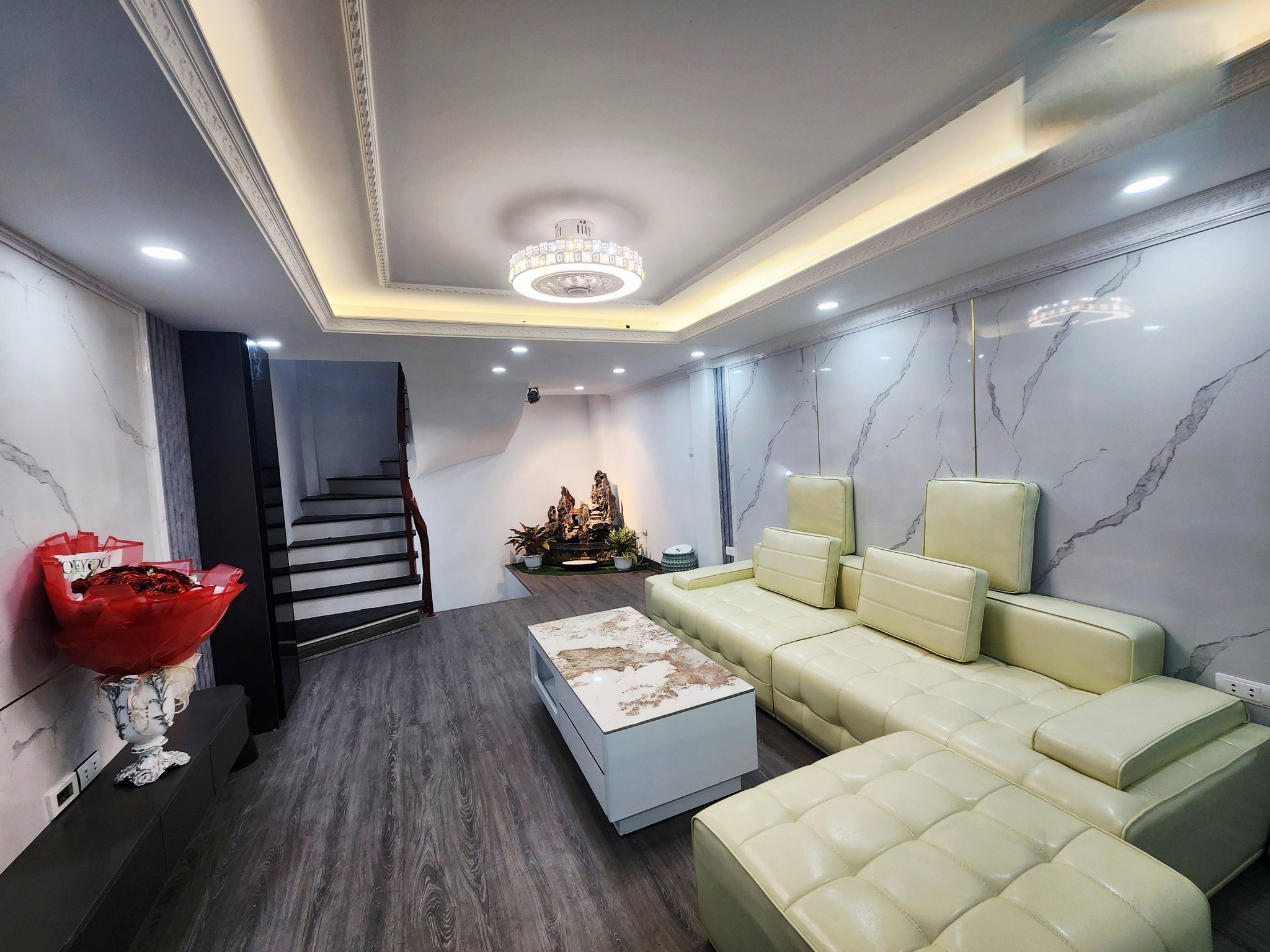 Siêu phẩm Phân Lô Phố Bằng Liệt- 30m*3 tầng- Ngõ thông ôtô – Kinh doanh. Giá 8,3 tỷ