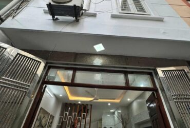 Chỉ 8,1 tỷ. Sở hữu ngay nhà đẹp Phố Bằng Liệt- 30m*5 tầng- Cạnh KĐT Tây Nam Linh Đàm-Gần hồ,trường, chợ