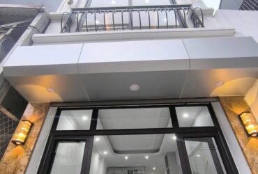 Bán Nhà mới Thạch Bàn full nội thất 41m 5 tầng nhỉnh 7 tỷ