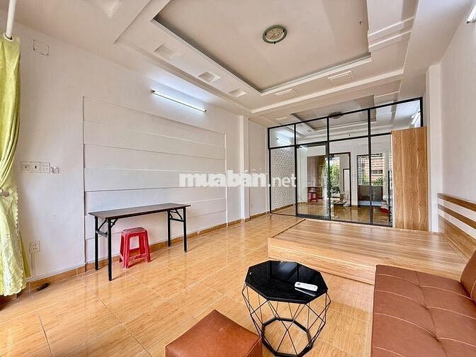 GÓC PASS PHÒNG SIÊU RỘNG , FULL NỘI THẤT TẠI PHƯỜNG 15, QUẬN TÂN BÌNH