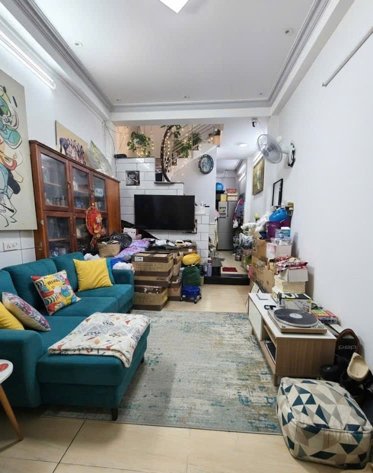 Nhà Lê Văn Sỹ – QUẬN TÂN BÌNH – 3.3 x 9 m Vuông vức – 3 Tầng – 4.5 tỷ