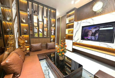 PHỐ TRƯỜNG CHINH , Ở Ngay, gần phố 43m, ,6T, Giá chỉ 9,5 tỷ 
 CHỦ HẠ GIÁ 500 TRIỆU  – cơ hội cực tốt cho nhà đầu tư.