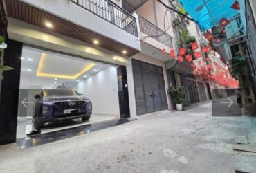 GARA 7 CHỖ – NGÕ RỘNG – PHÂN LÔ VIP  LÊ TRỌNG TẤN  18.2 TỶ