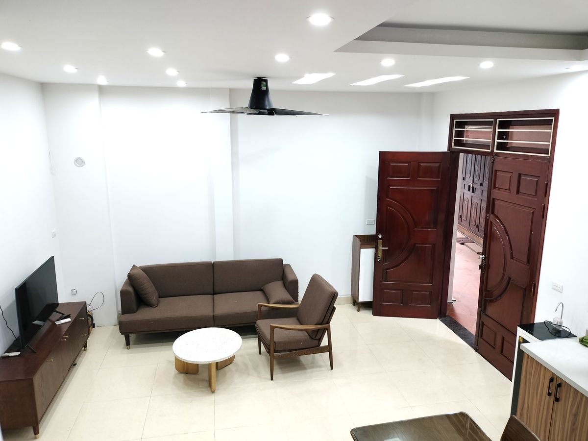 NHÀ ĐẸP BỒ ĐỀ – TIỆN ÍCH BỦA VÂY – DT 38M, MT 6,6M