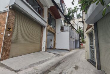 Phố cổ Bồ Đề, Long Biên  DT 54m² x 6 tầng  Gara oto, thang máy  Chỉ hơn 16 tỷ là nhận nhà