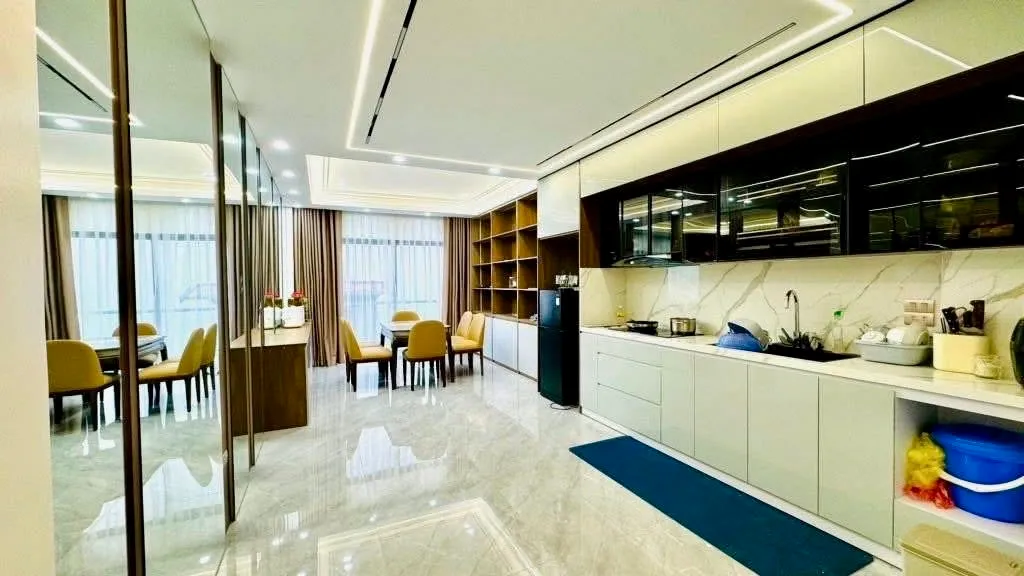 Phố VIP Lâm Hạ  Phân lô 45m – MT 3,8m xây 7 tầng thang máy  Chỉ hơn 18 tỷ