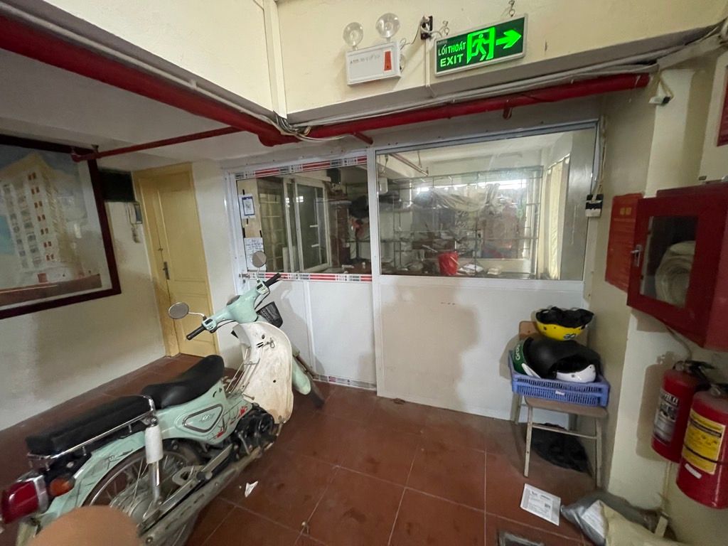 Chung cư MINI 9 tâng 40 phòng thang máy,PCCC, doanh thu 800 tr/năm. Lô góc, luôn full phòng