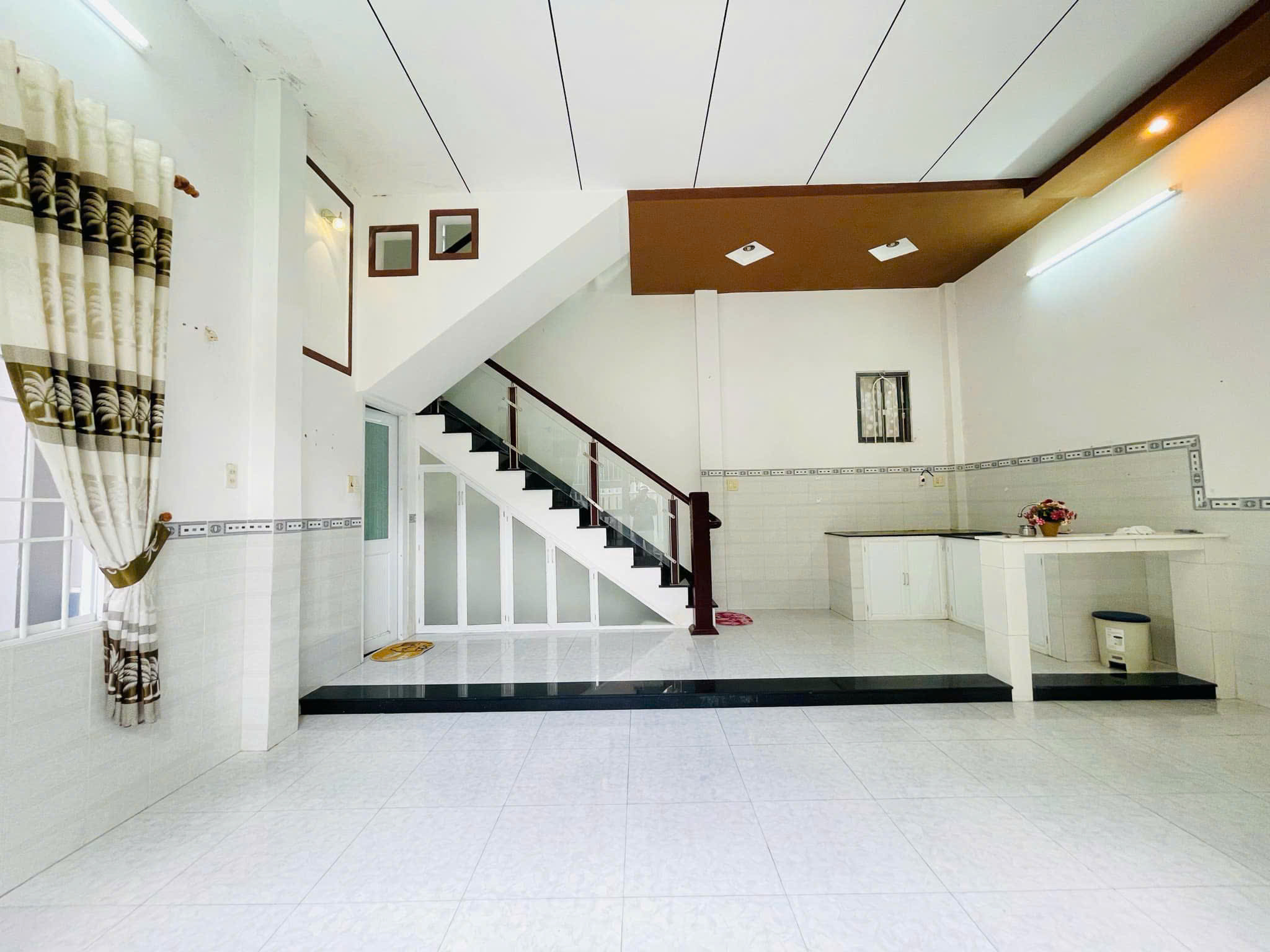 Cho thuê nhà 1 trệt 1 lầu Ngọc Hiệp – 2PN – giá 5.5 triệu/tháng